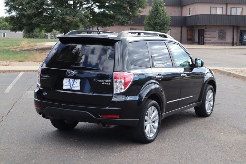 2011 Subaru Forester Photos