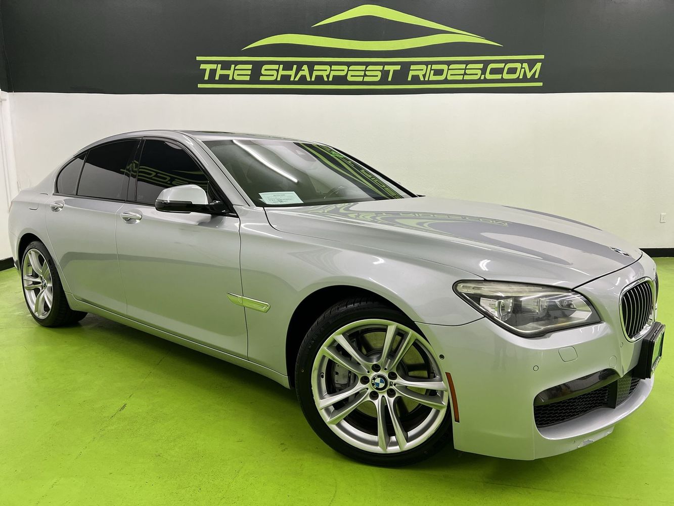 2015 BMW 7 Series 750i M Sport Edition's photo