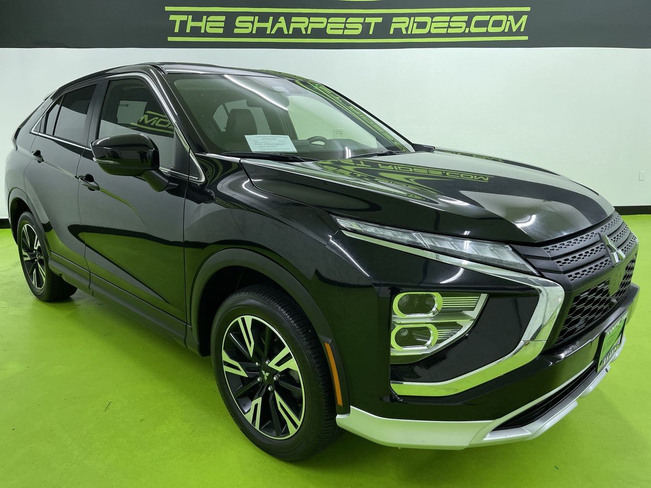 2024 Mitsubishi Eclipse Cross SE photo 2