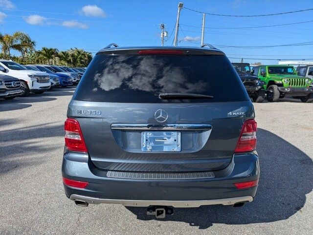 2010 Mercedes-Benz M-Class ML350 photo 5