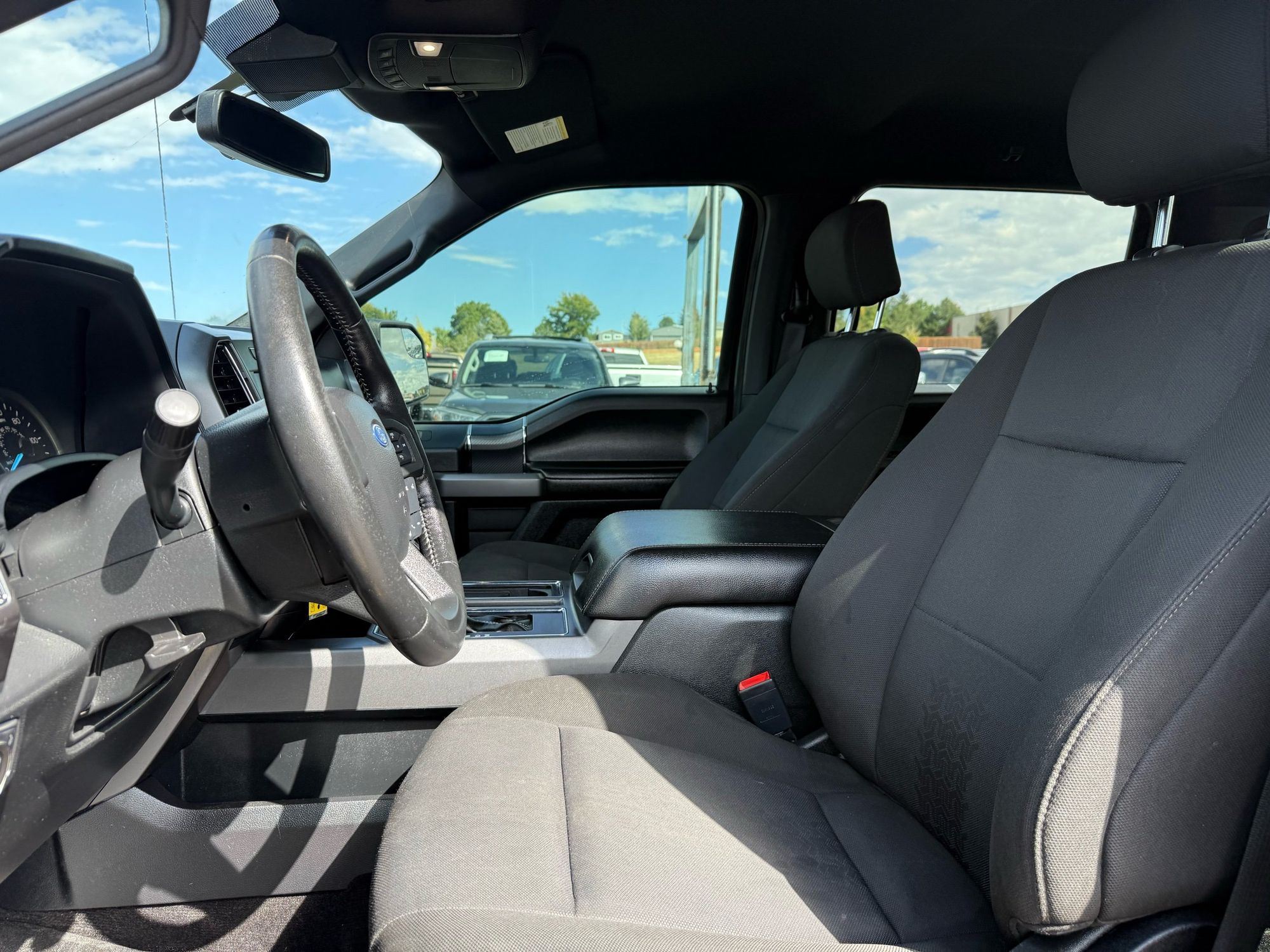 2019 Ford F-150 XLT photo 12