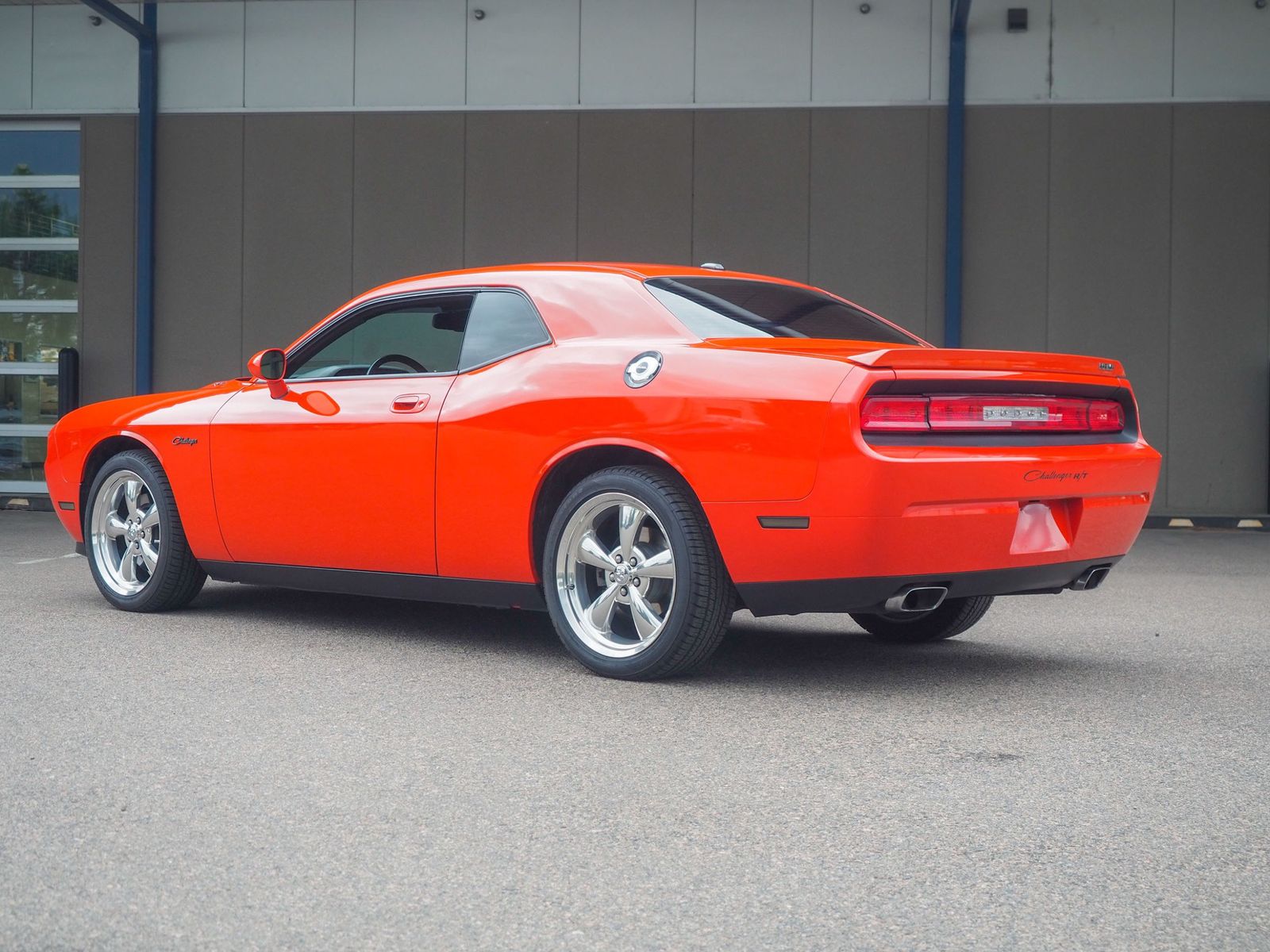 2010 Dodge Challenger 2