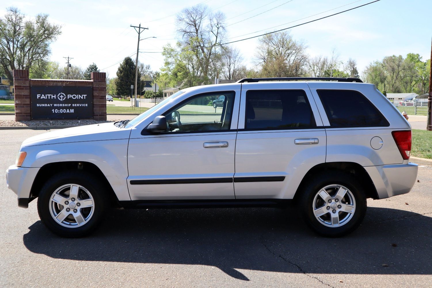 2007 Jeep Grand Cherokee Laredo | Victory Motors of Colorado