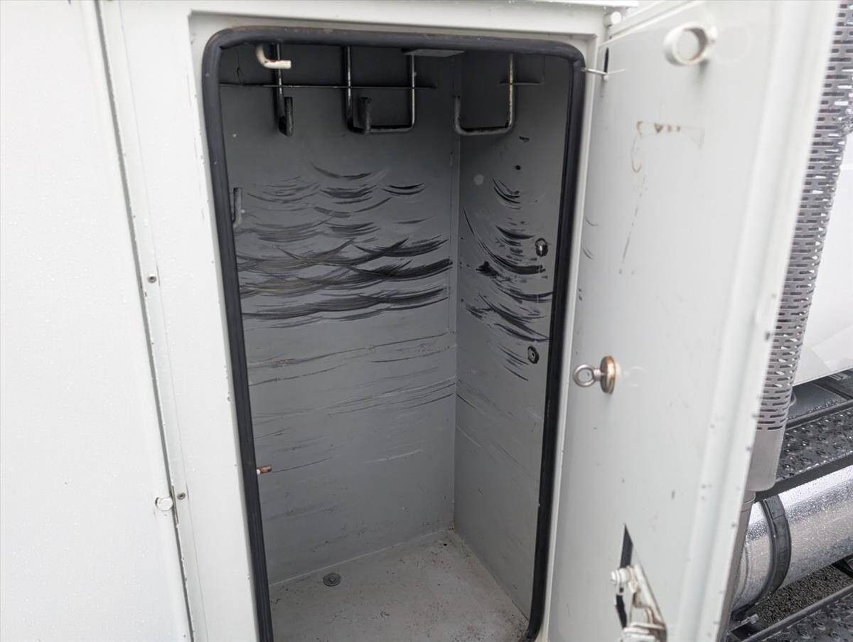 2011 International DuraStar 4300 27