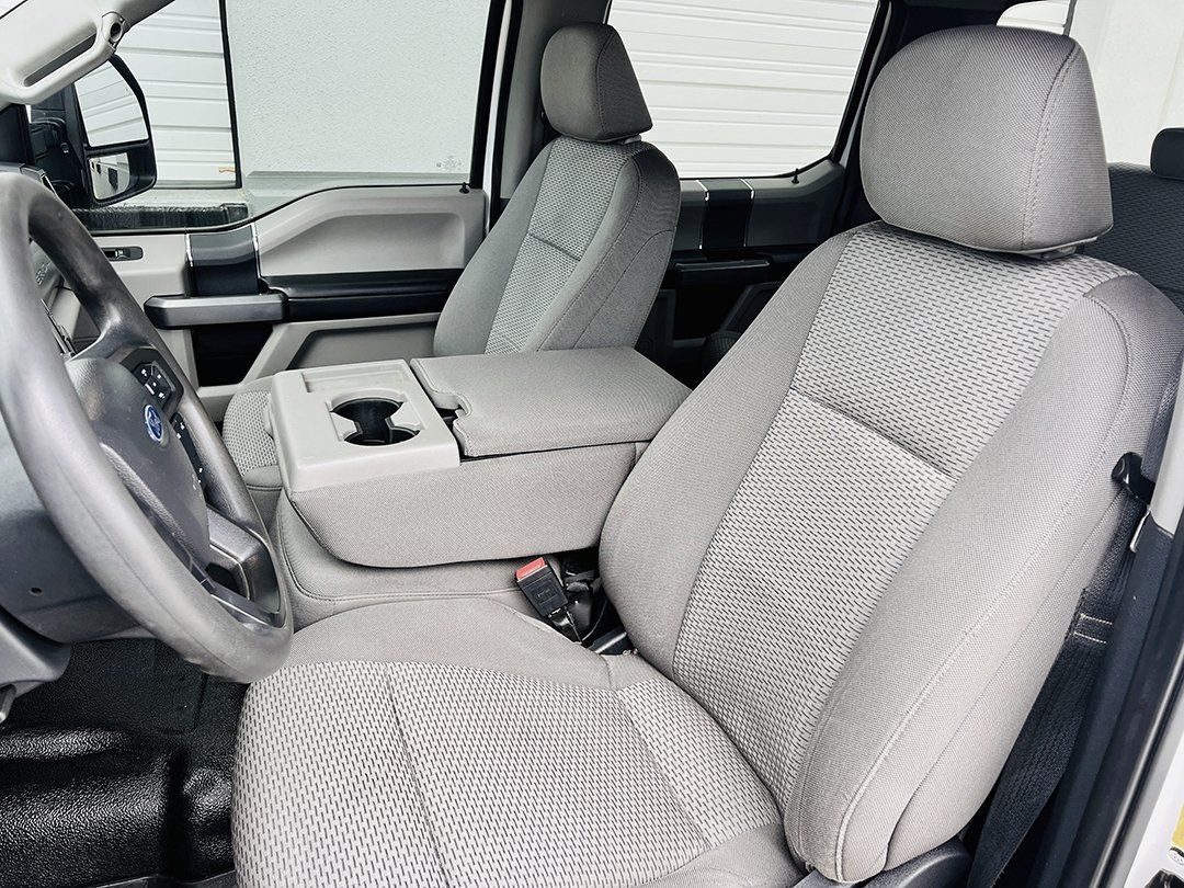 2022 Ford F-250 XLT FX4 photo 8