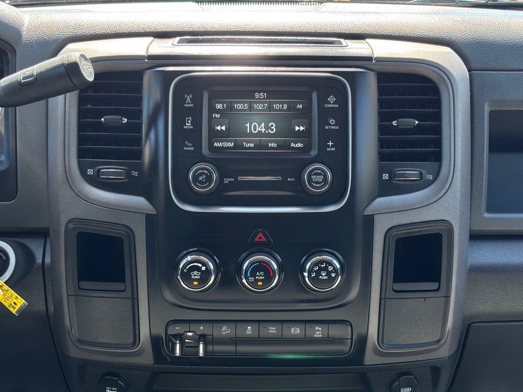 2017 Ram 2500 ST Tradesman photo 33