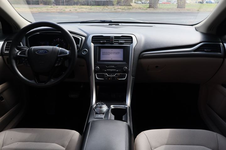 2019 Ford Fusion Hybrid SE | Victory Motors of Colorado