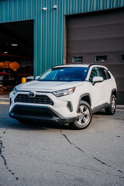 2023 Toyota RAV4 XLE FWD