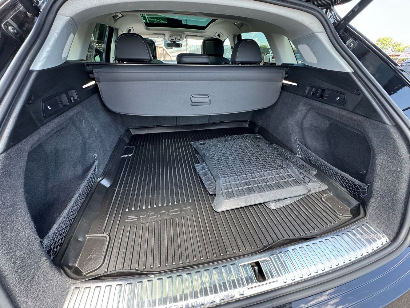 2023 Audi e-tron Premium Plus photo 25