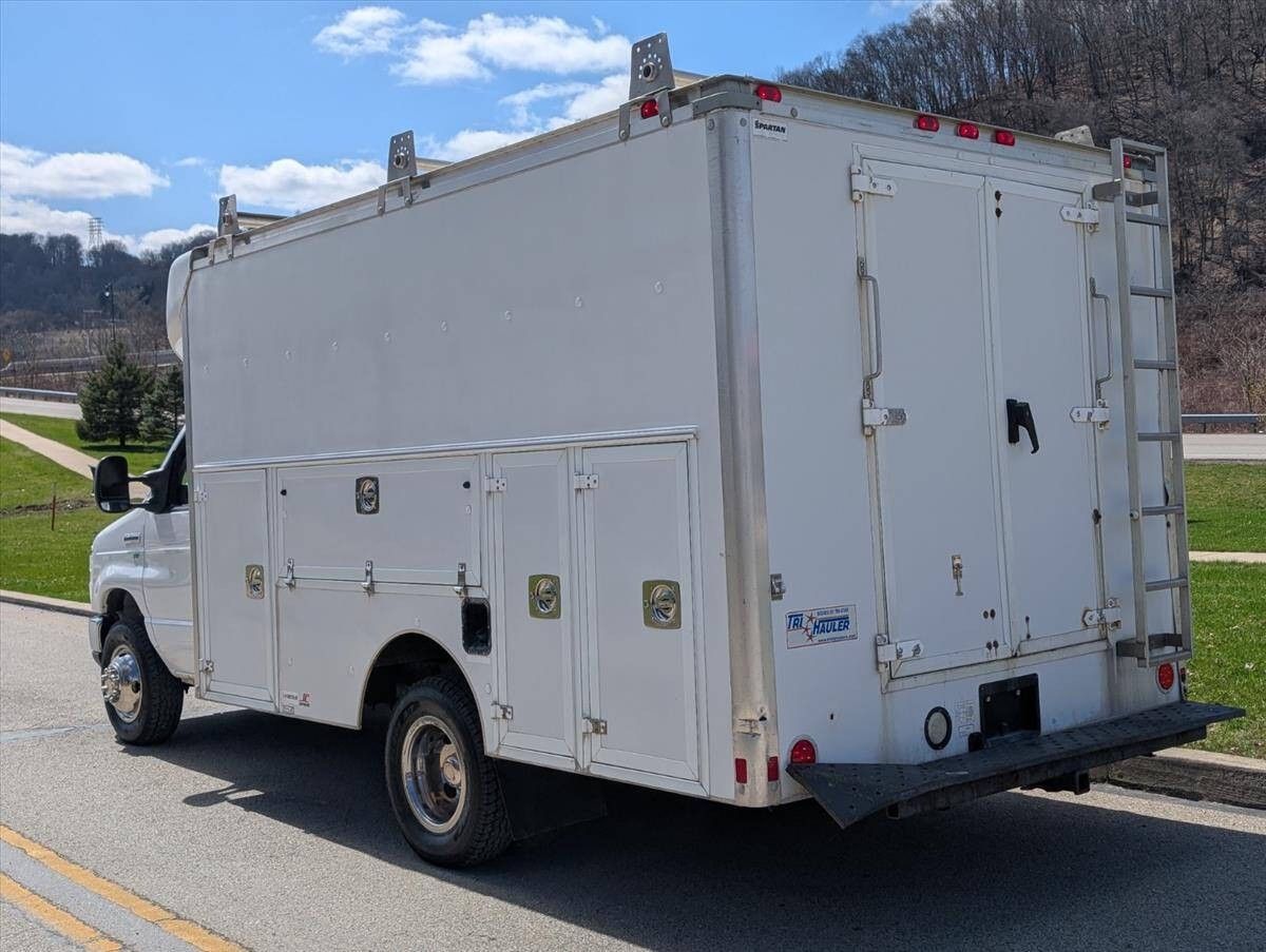 2014 Ford E-Series 5