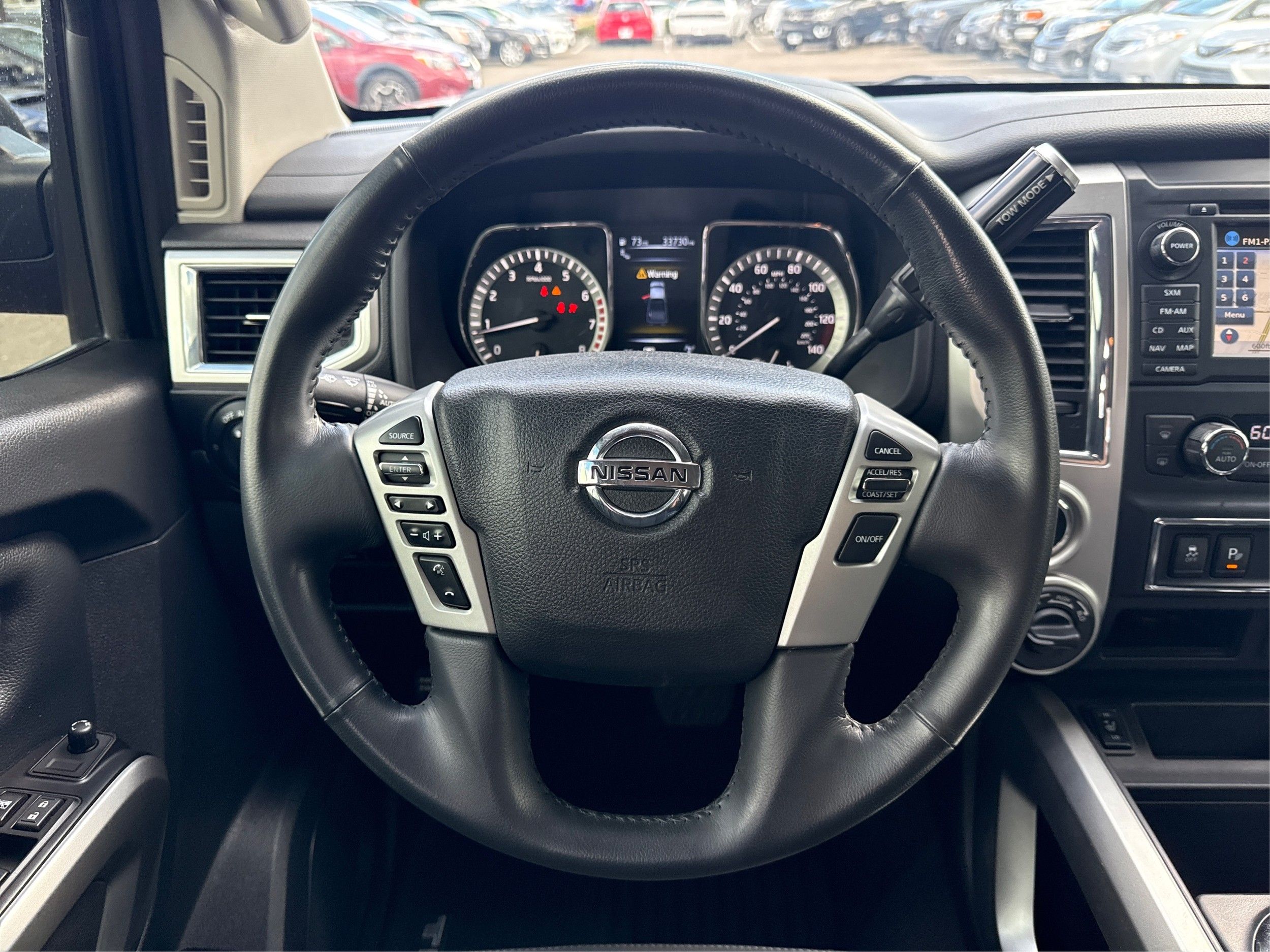 2018 Nissan Titan SV photo 16