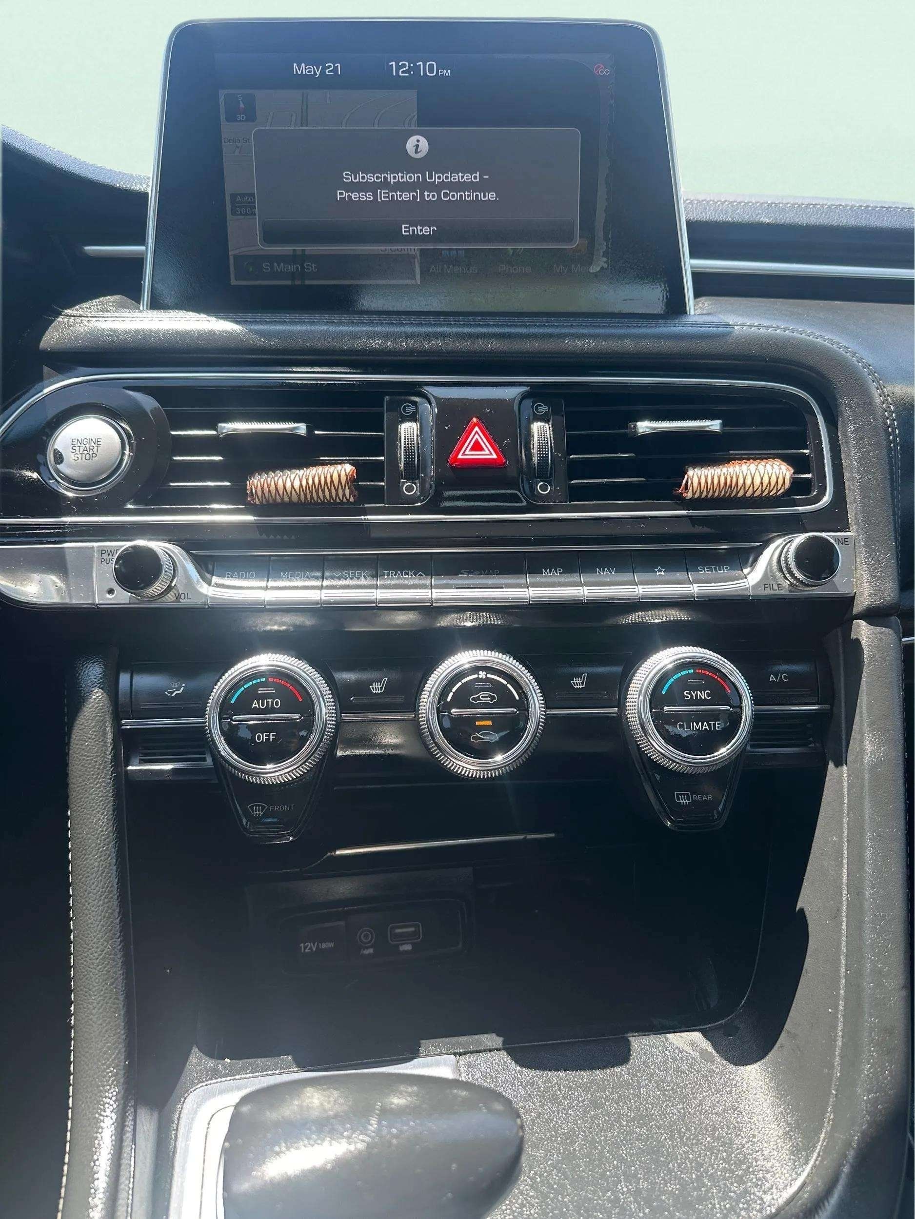 2020 GENESIS G70 Standard - Photo 25
