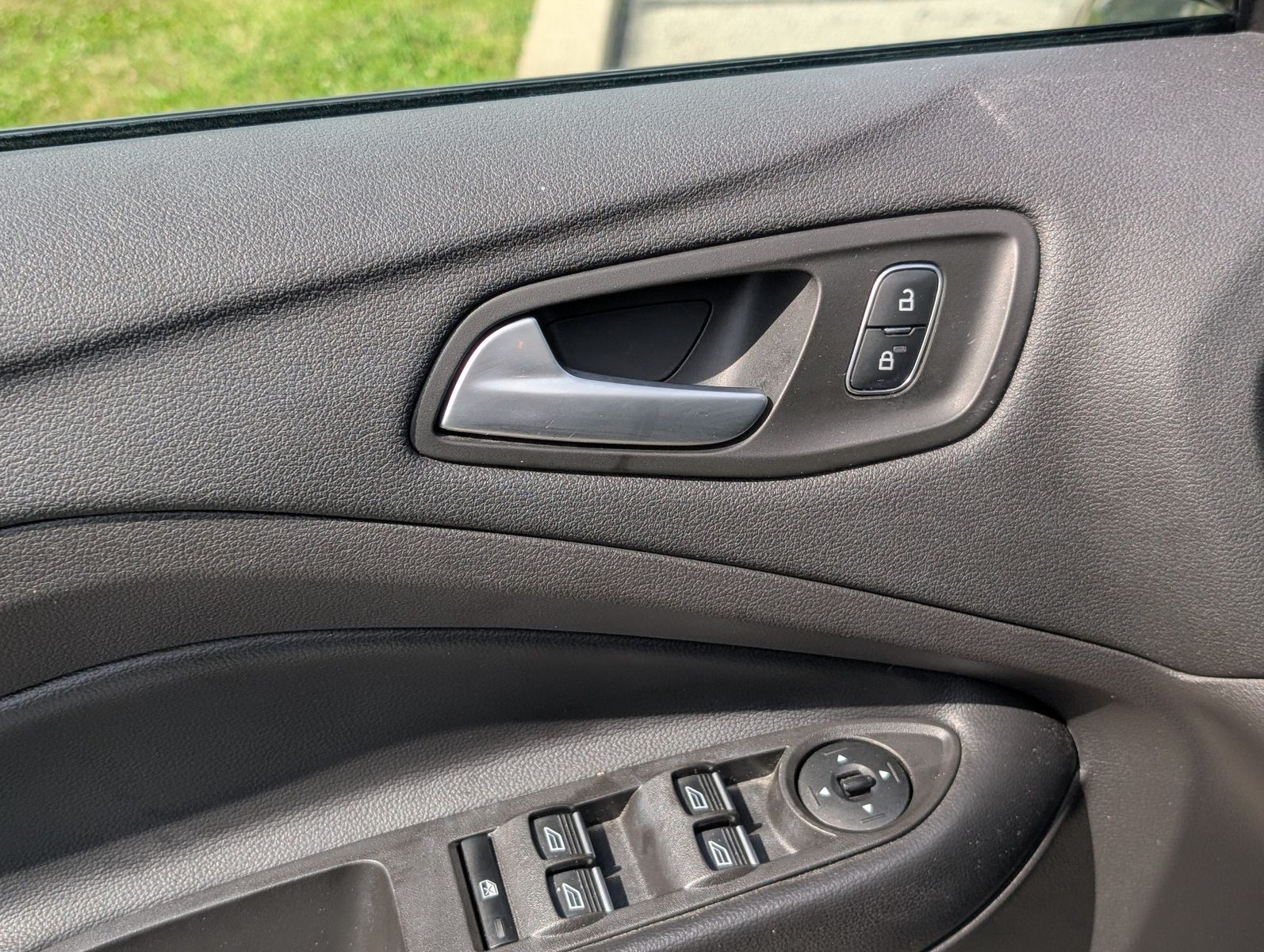 2019 Ford Escape 19