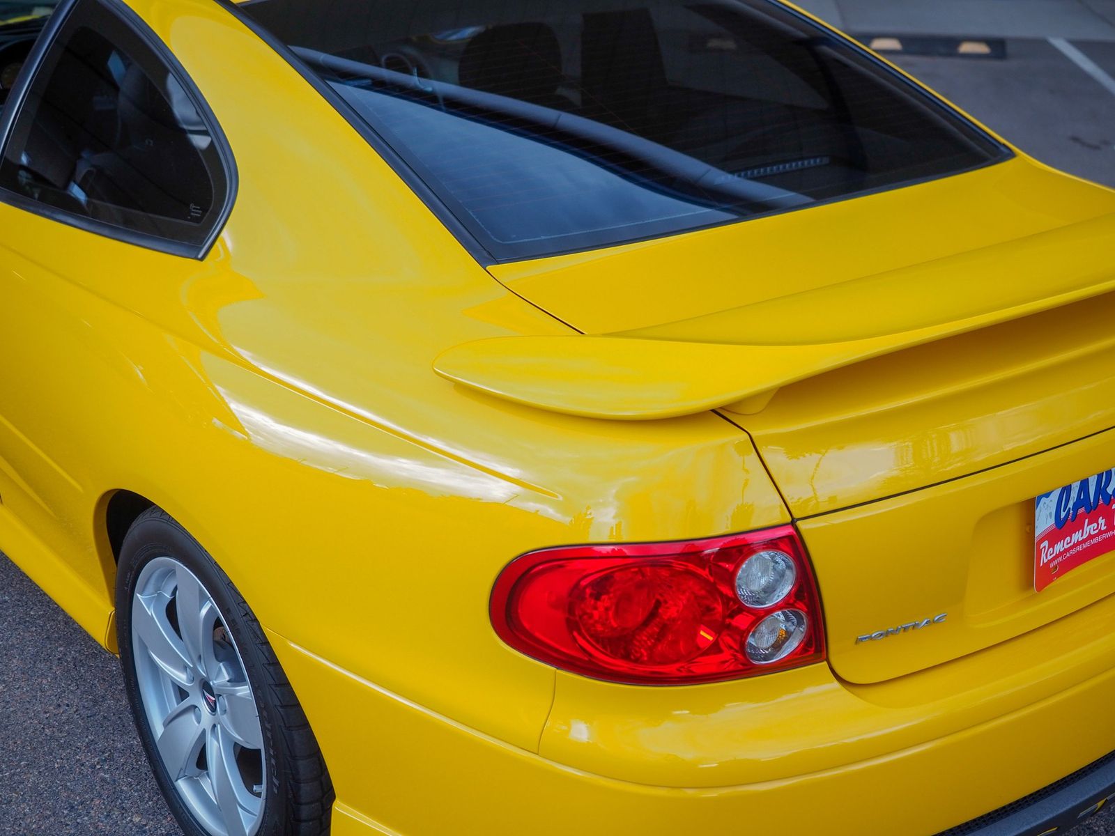 2005 Pontiac GTO 25