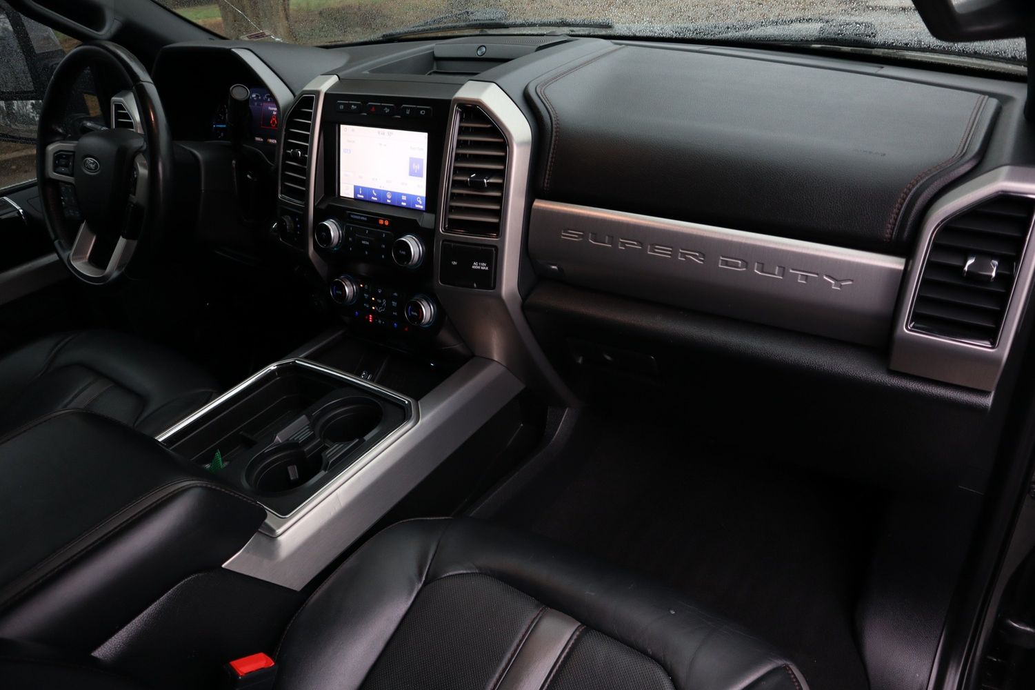 2020 Ford F-350 Super Duty Platinum | Victory Motors of Colorado