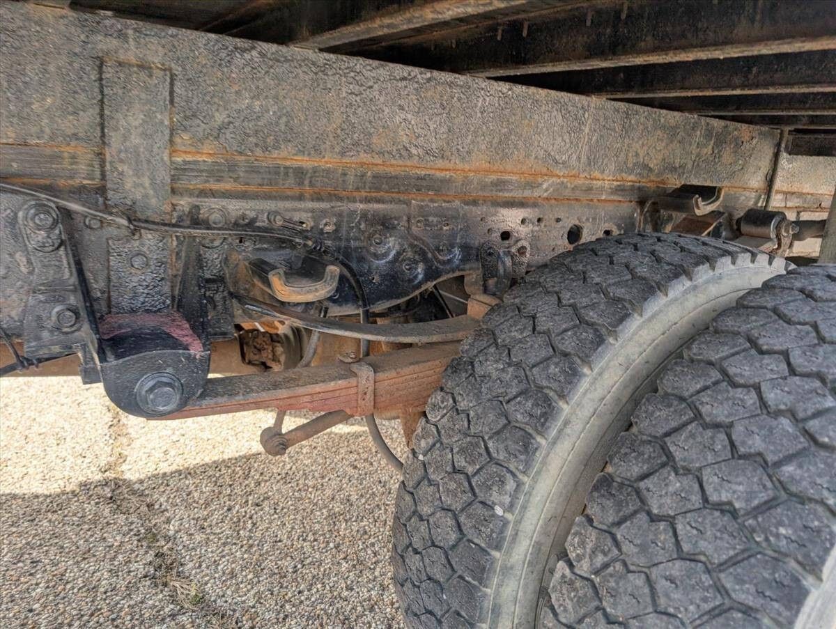 2005 Ford F-450 Super Duty 24