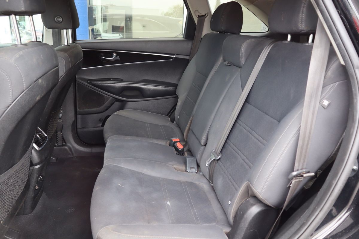 2019 Kia Sorento LX V6