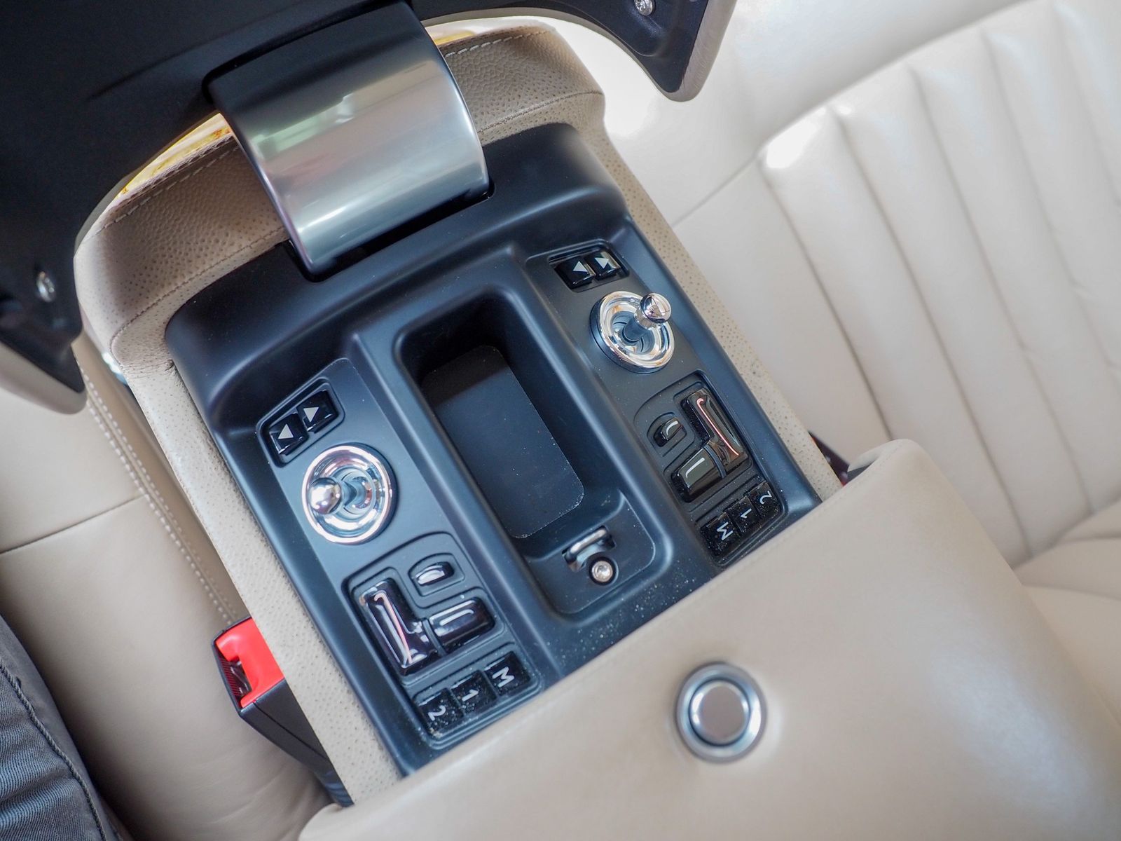 2006 Rolls-Royce Phantom 67