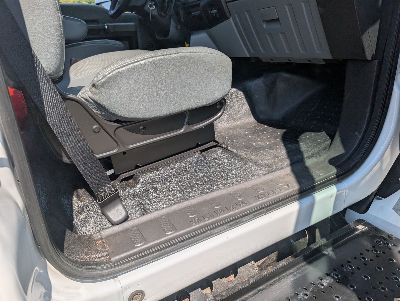 2018 Ford F-650 Super Duty 41