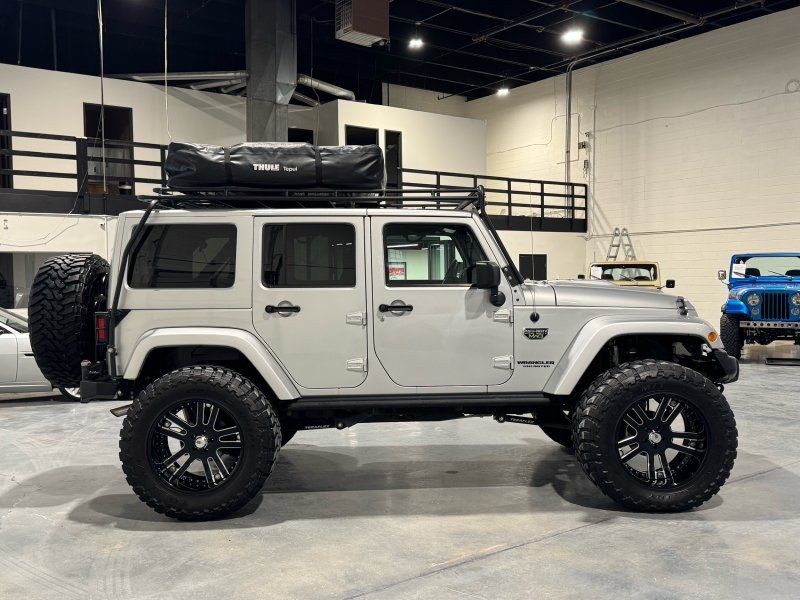 2012 Jeep Wrangler Unlimited Call of Duty MW3, photo 6