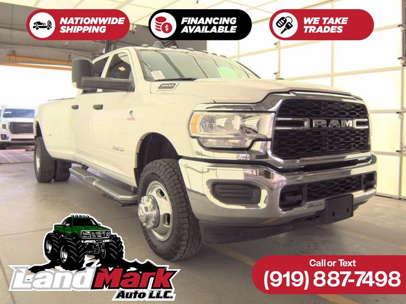 2022 RAM 3500 Tradesman Crew Cab LB DRW 4WD
