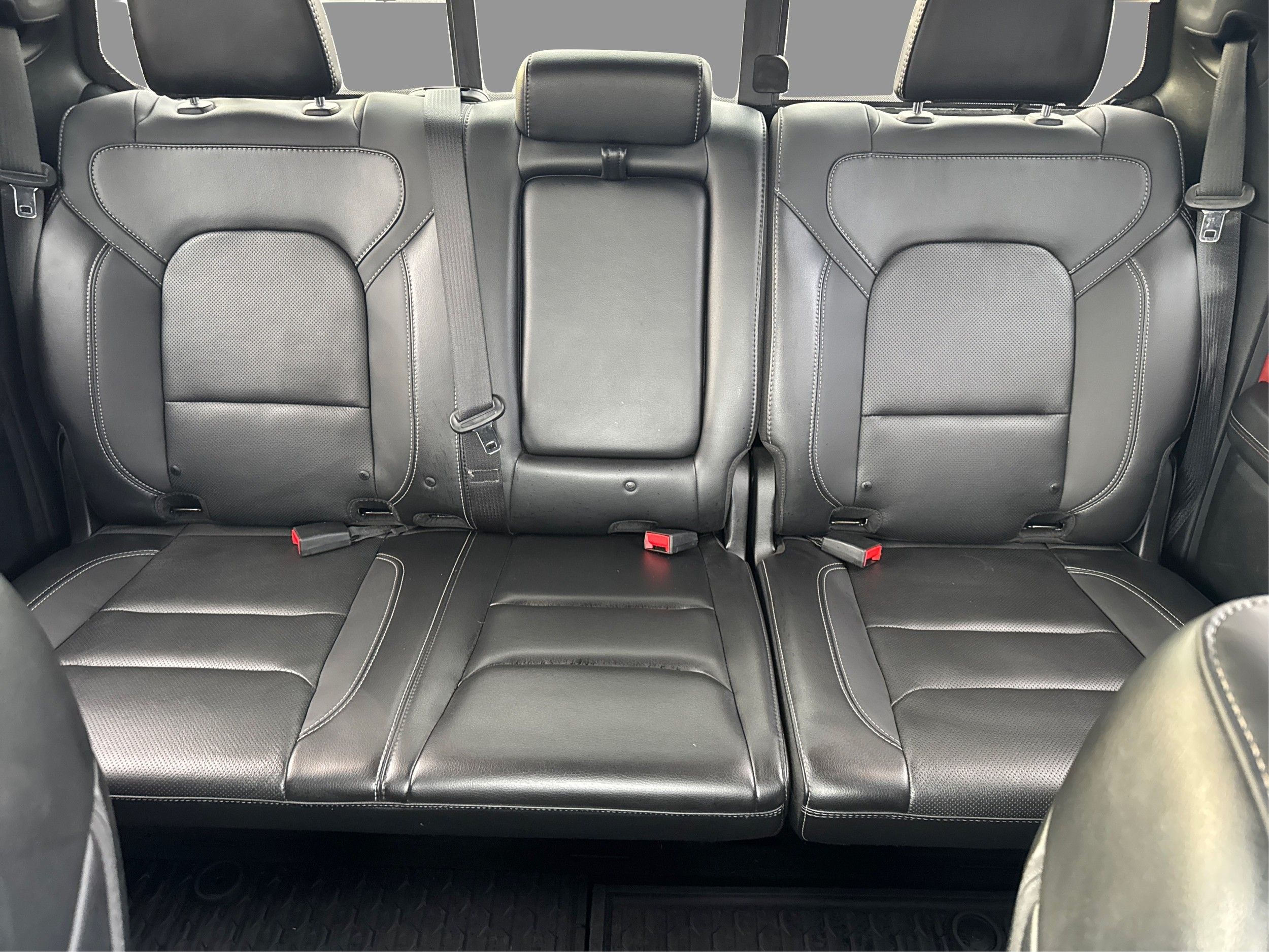 2019 Ram 1500 Rebel photo 15