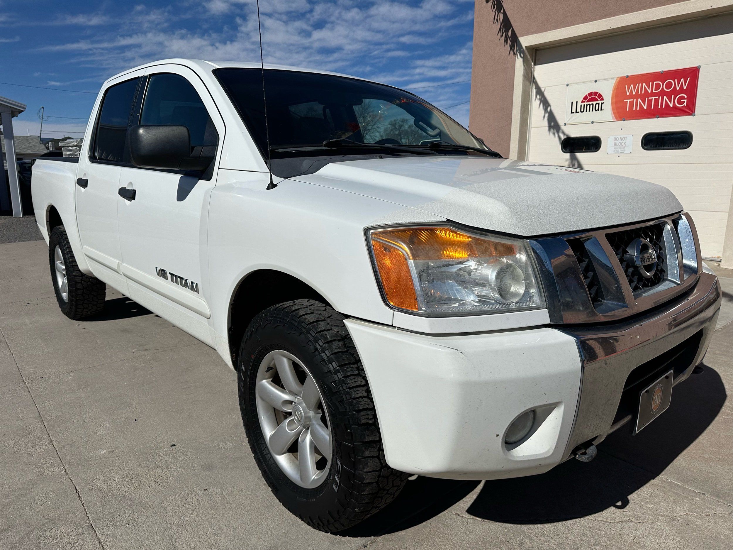 2012 Nissan Titan SV