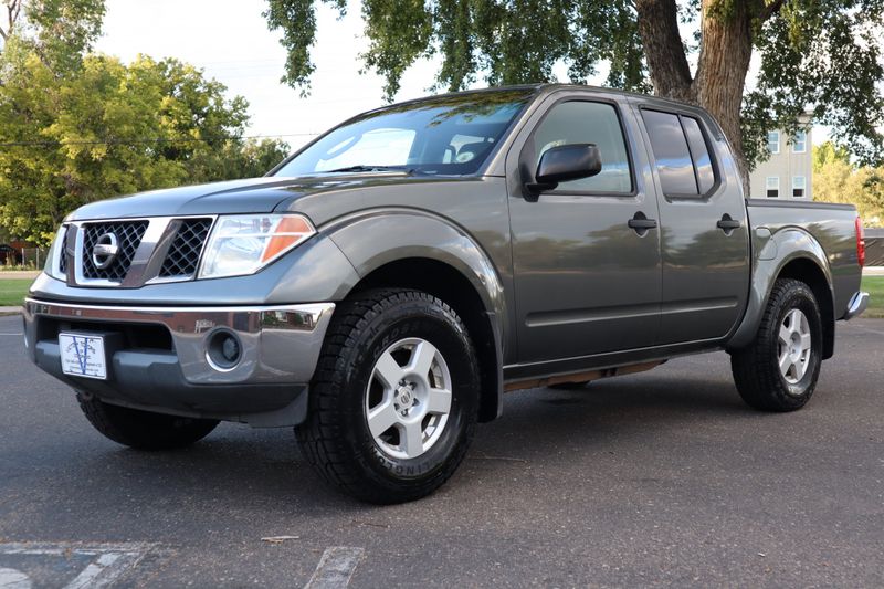 2005 Nissan Frontier Photos