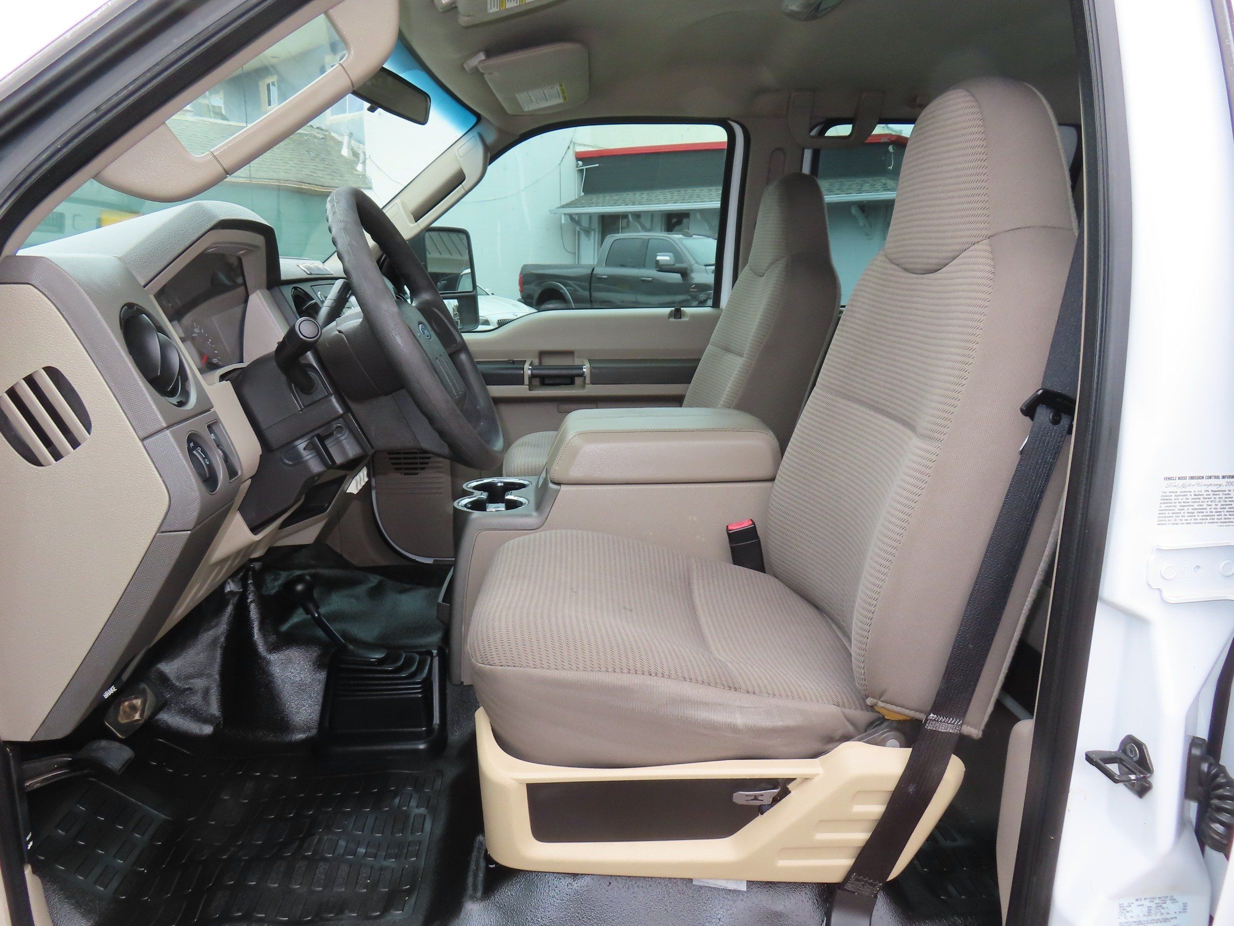 2009 Ford F-350 Super Duty XL - Photo 7