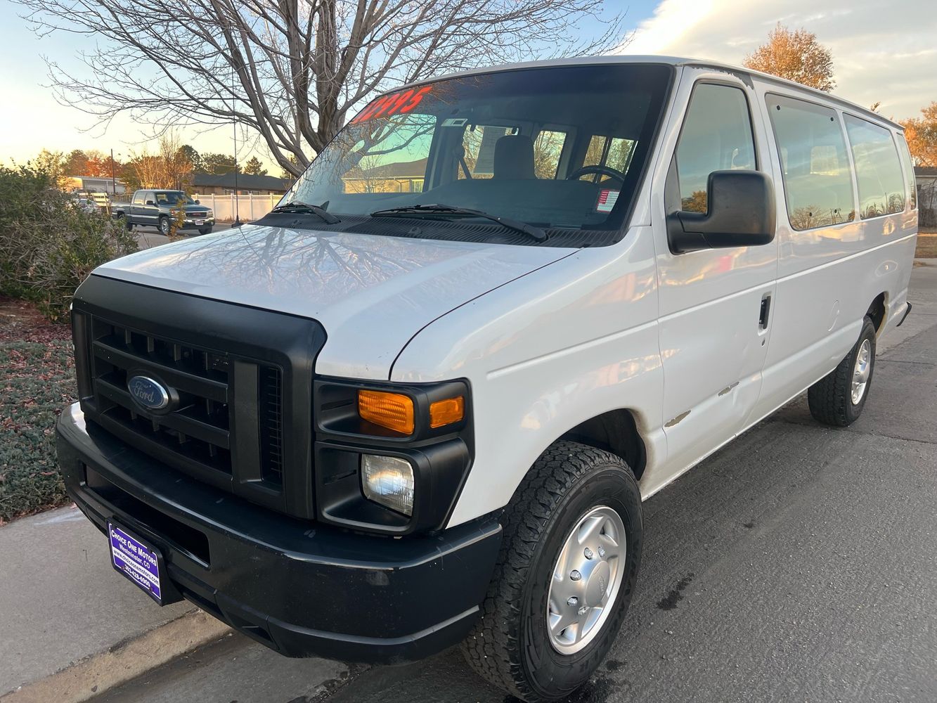 Ford E-Series Econoline Wagon's photo