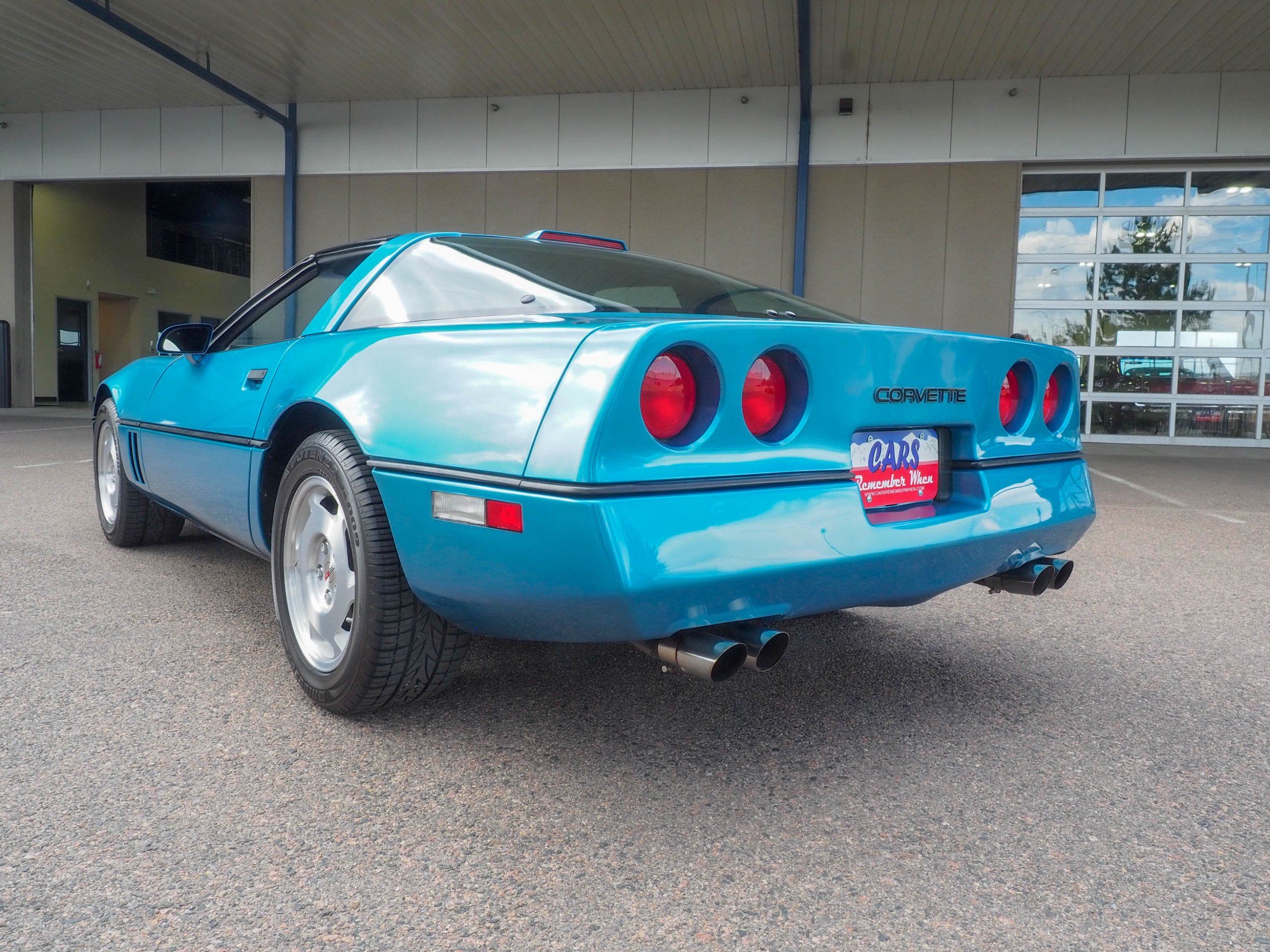 1988 Chevrolet Corvette Blue Coupe