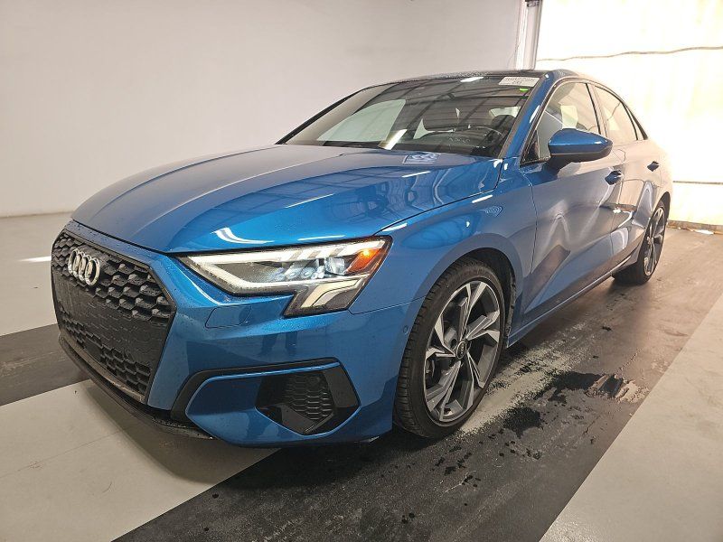 2022 Audi A3 Azul Sedán Tracción en las cuatro ruedas 7 velocidades Automática
