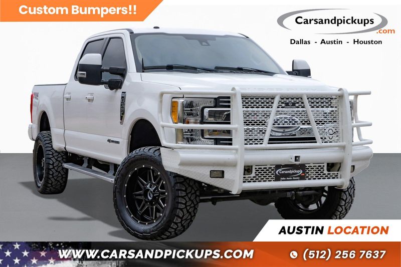 2017 Ford F-350 Super Duty Lariat Crew Cab 4WD