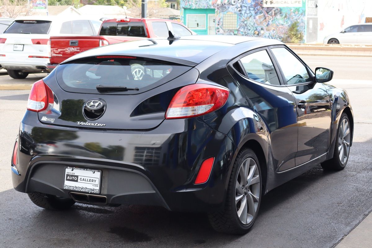 2017 Hyundai VELOSTER 