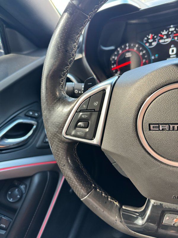 2017 Chevrolet Camaro 2LT RS photo 13