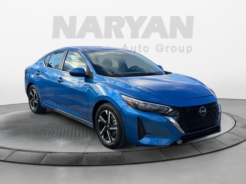 2025 Nissan Sentra SV FWD