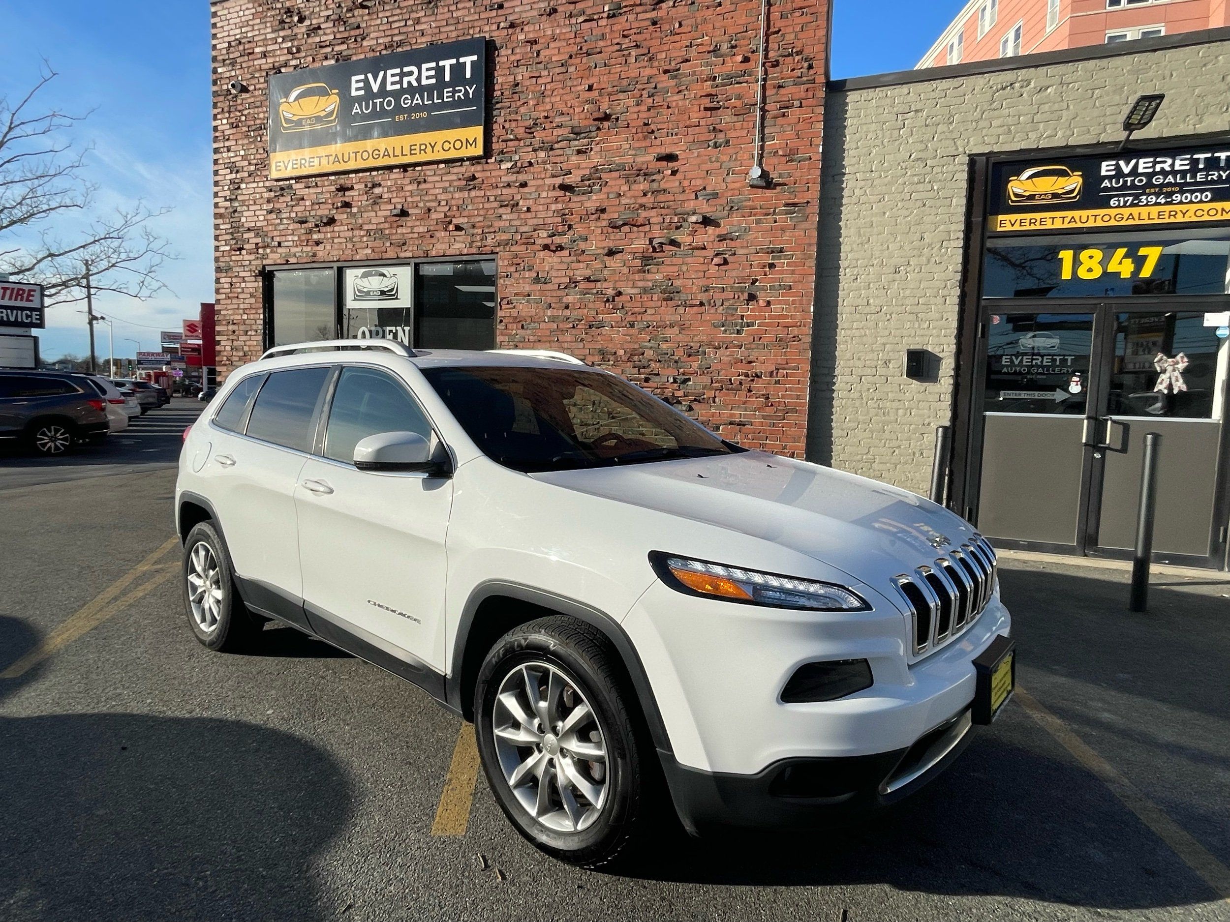 2018 Jeep Cherokee Limited's photo