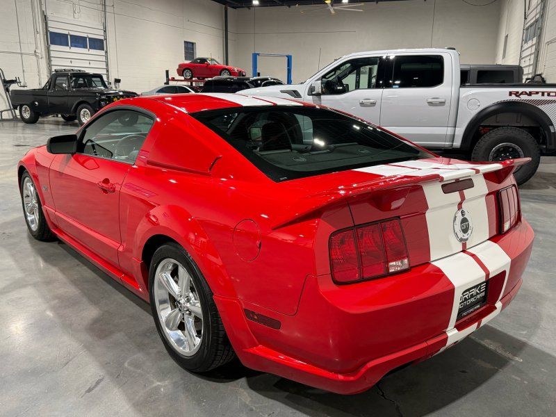 2007 Ford Mustang GT Premium, photo 3