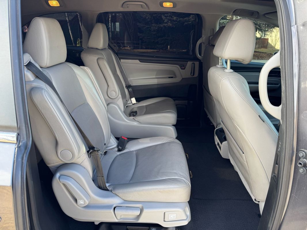 2019 Honda Odyssey EX-L - Photo 18