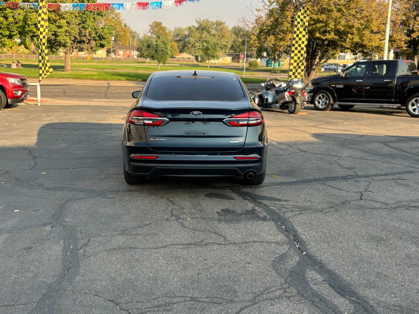 2020 Ford Fusion SE photo 5