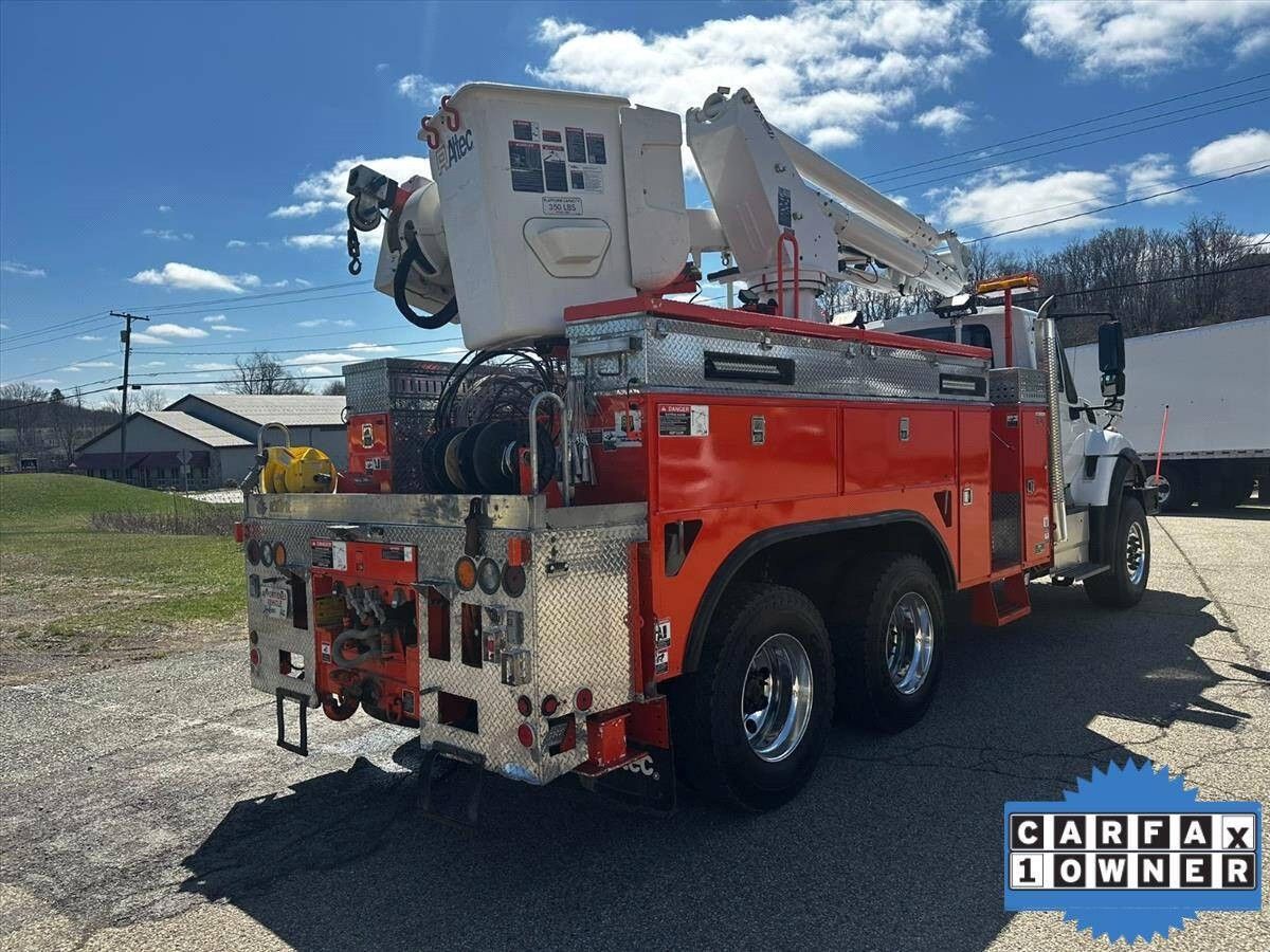 2017 International WorkStar 7500 8