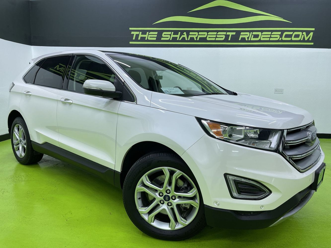 2016 Ford Edge Titanium's photo