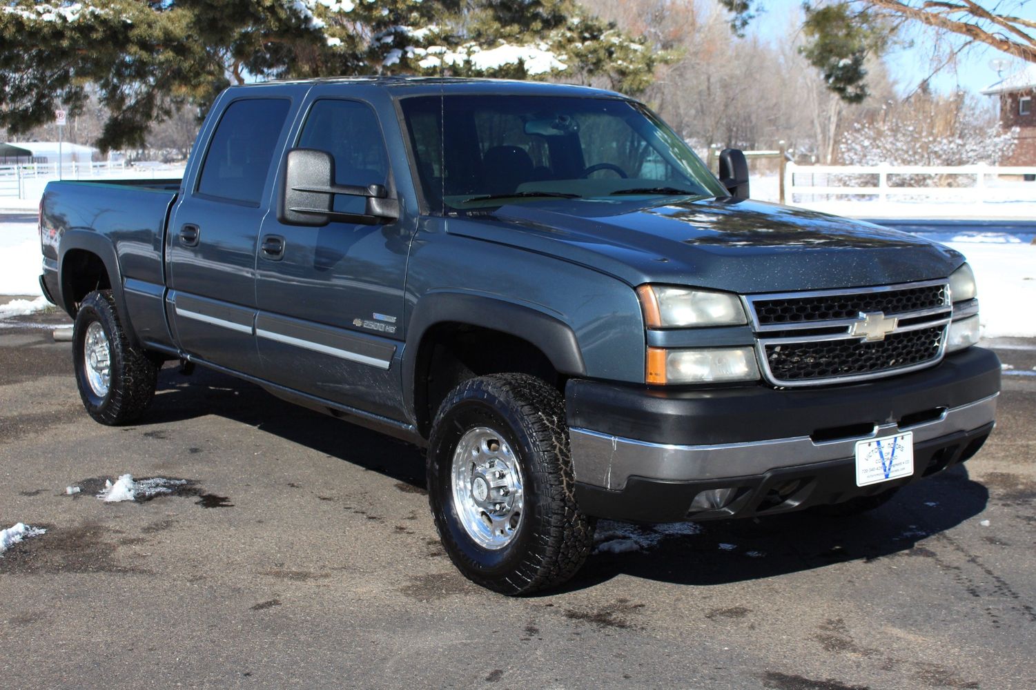 2007 Chevrolet Silverado 2500HD Cla LT1 | Victory Motors of Colorado