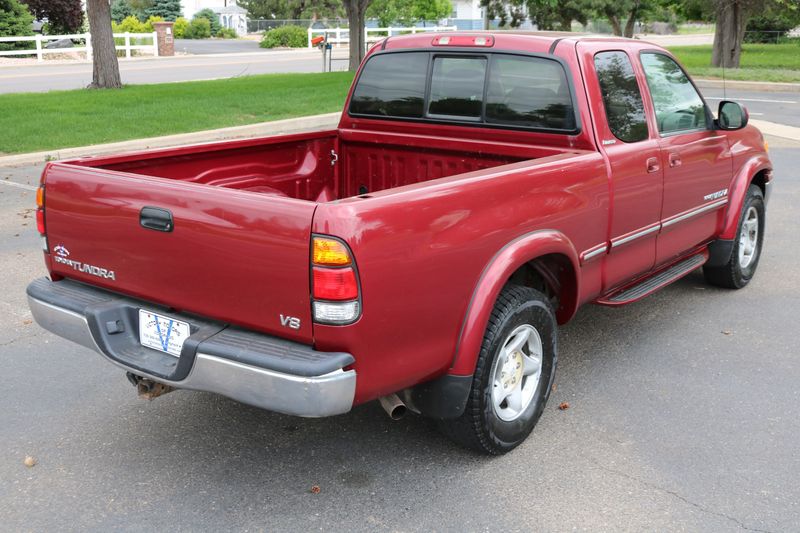 2000 Toyota Tundra Photos