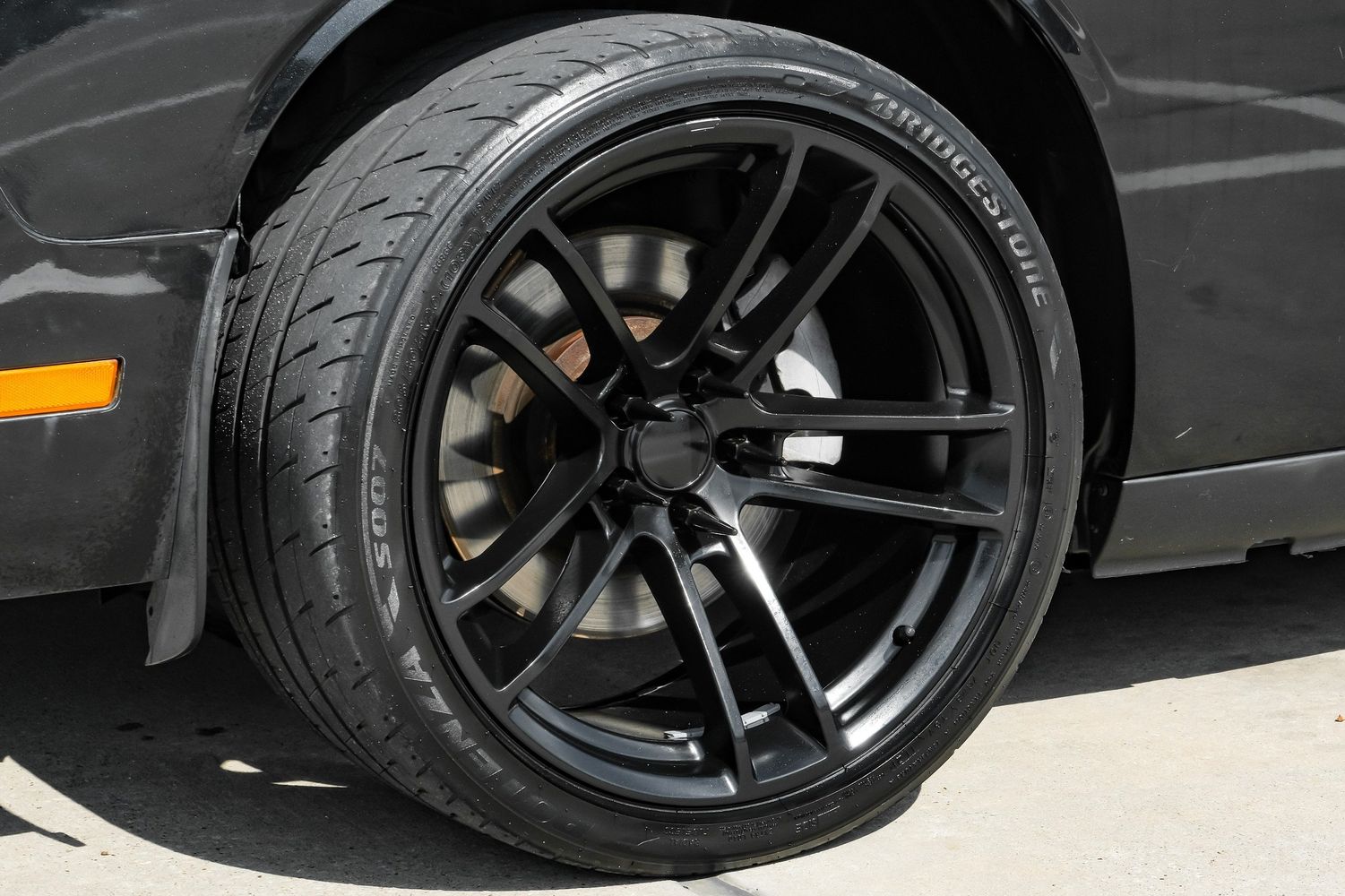 2010 Dodge Challenger R/T photo 43