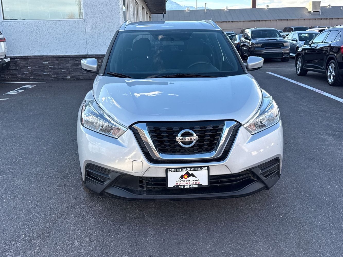 2019 Nissan Kicks SV photo 2