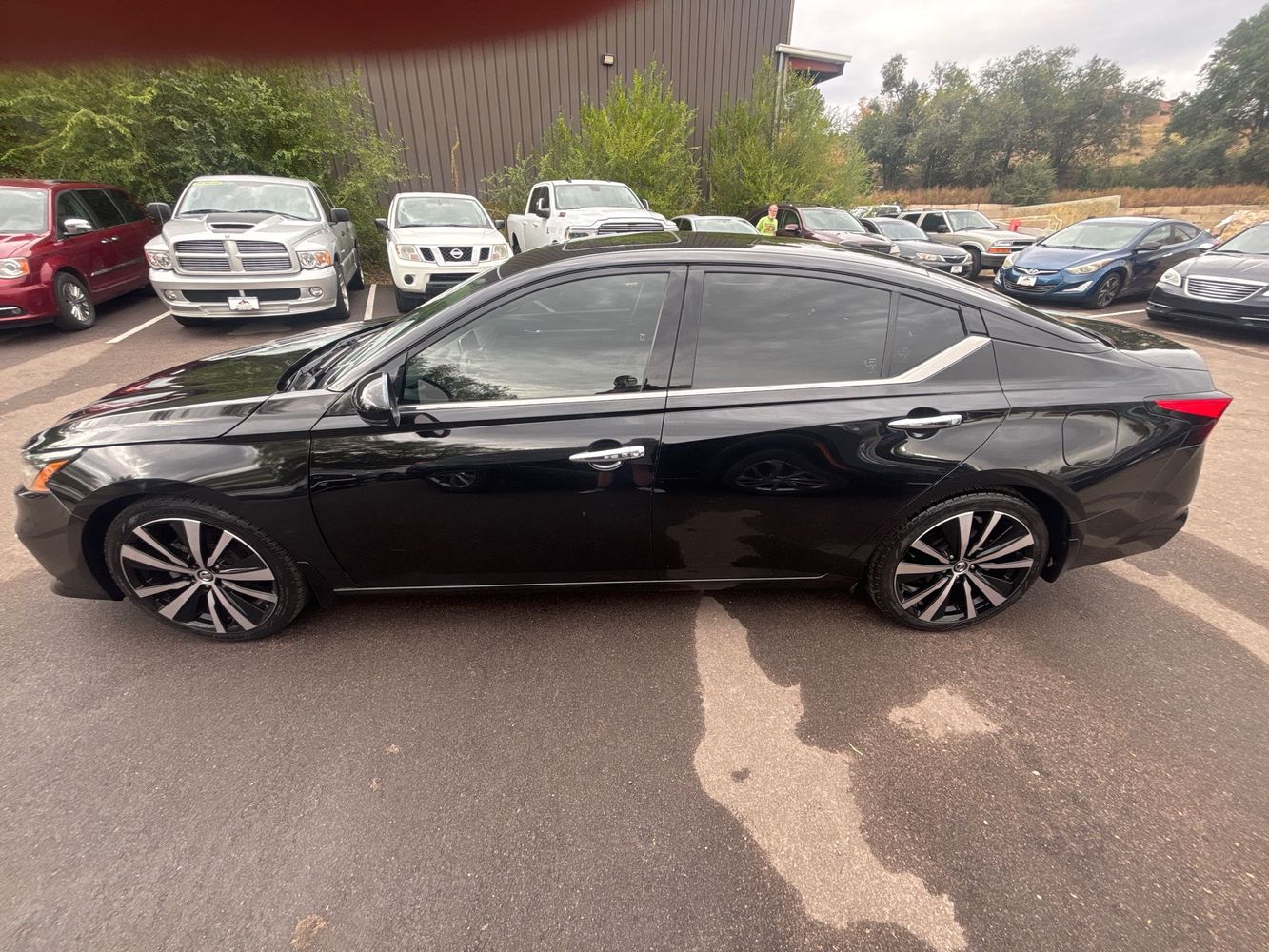 2019 Nissan Altima 2.5 Platinum photo 3