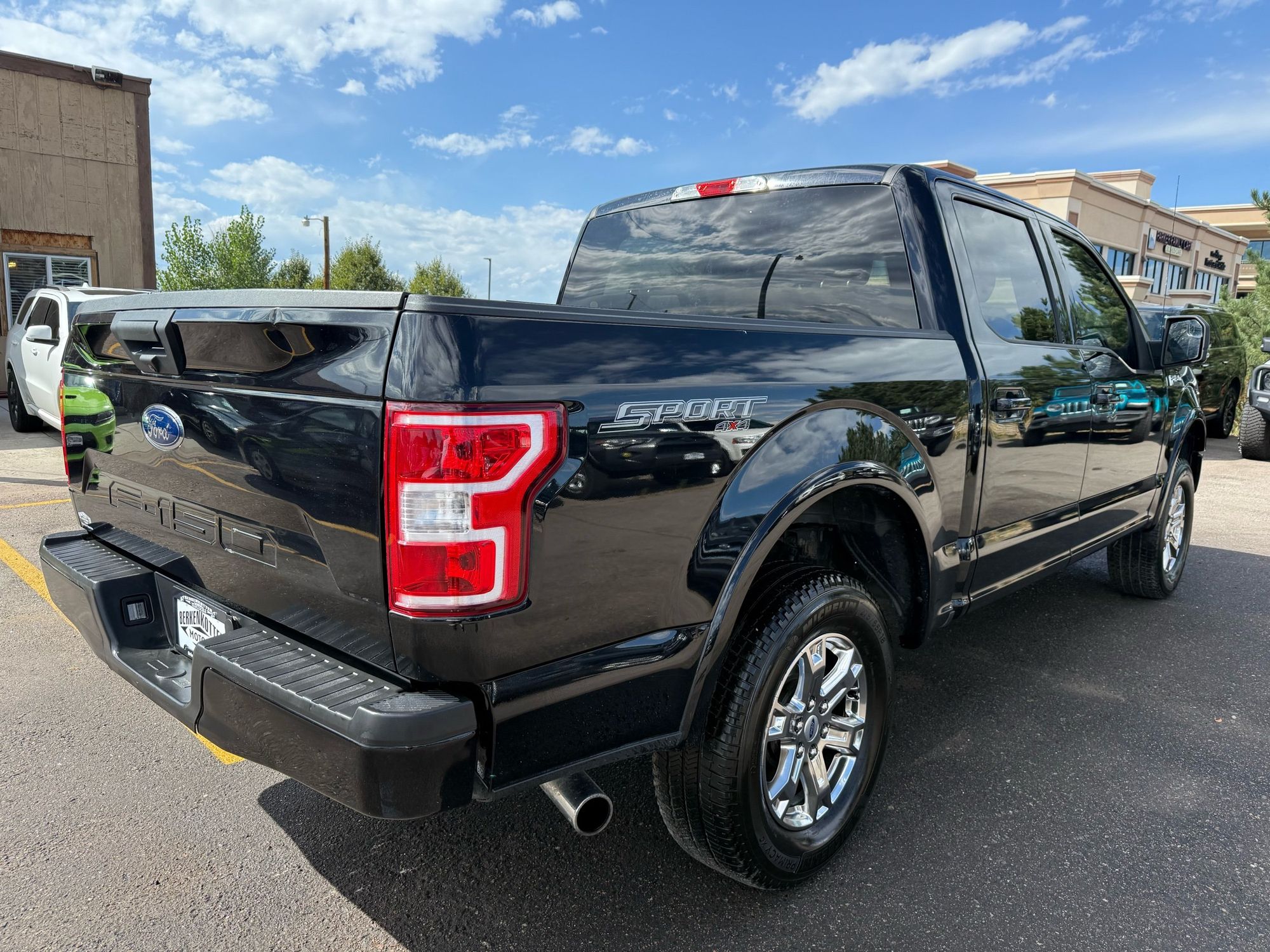 2019 Ford F-150 XLT photo 3