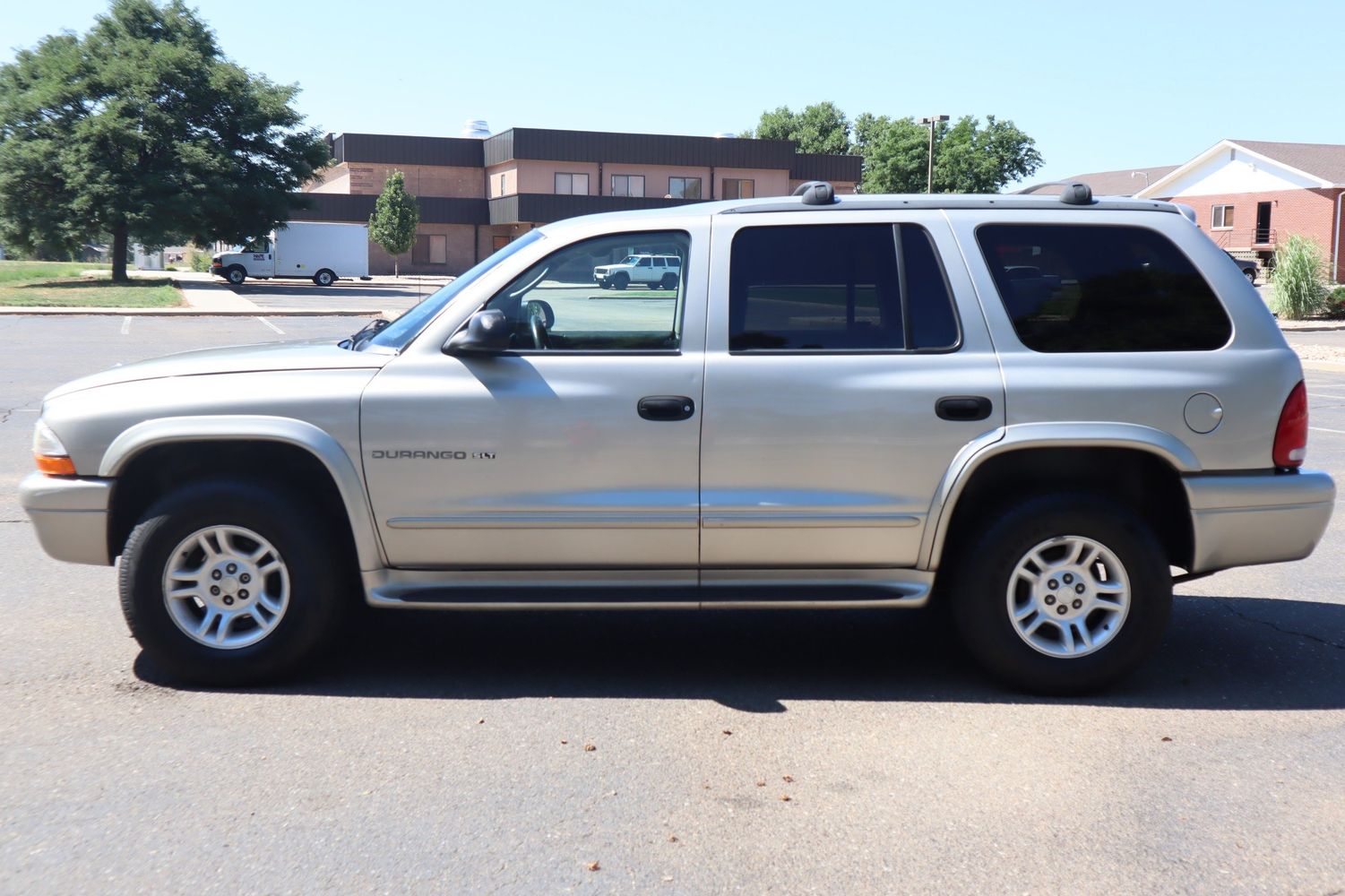 2001 Dodge Durango SLT Victory Motors of Colorado