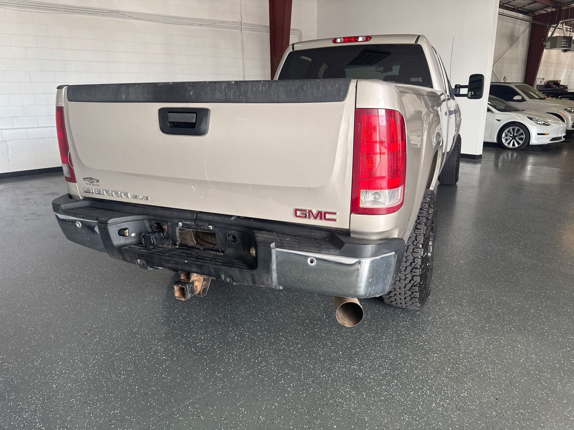 2008 Gmc Sierra SLT photo 3